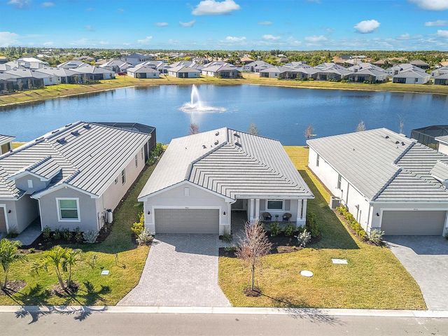 7961 Lakes Edge Lane, Port Charlotte, FL 33981
