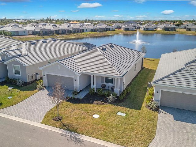 7961 Lakes Edge Lane, Port Charlotte, FL 33981