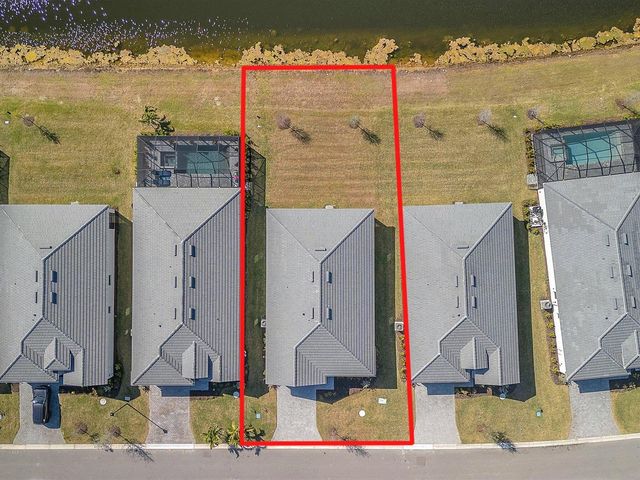 7961 Lakes Edge Lane, Port Charlotte, FL 33981