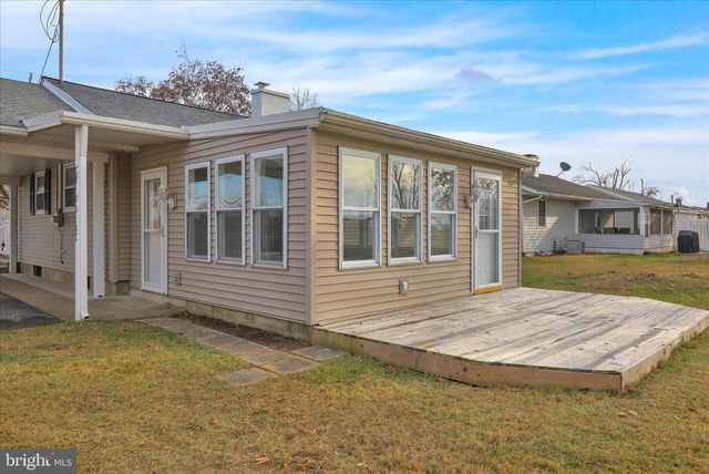 838 REBER ST, Shoemakersville, PA 19555