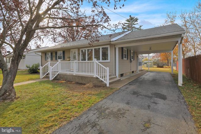 838 REBER ST, Shoemakersville, PA 19555