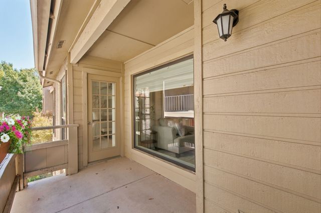 5200 Martel Avenue 25C, Dallas, TX 75206