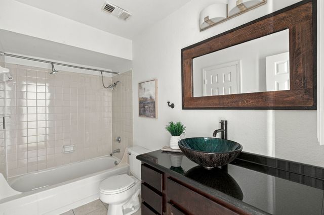 5200 Martel Avenue 25C, Dallas, TX 75206