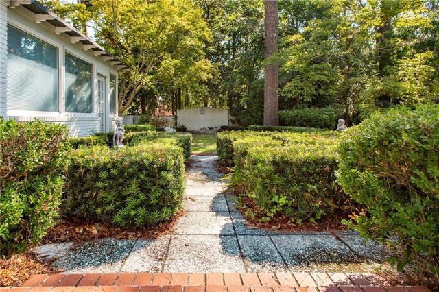 706 Cherokee Circle, Waycross, GA 31501