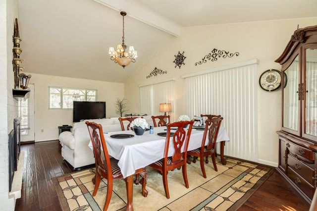 703 County Road 605, Angleton, TX 77515