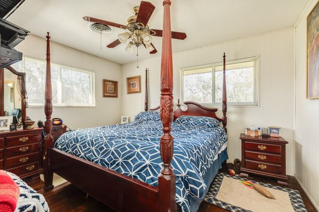 703 County Road 605, Angleton, TX 77515