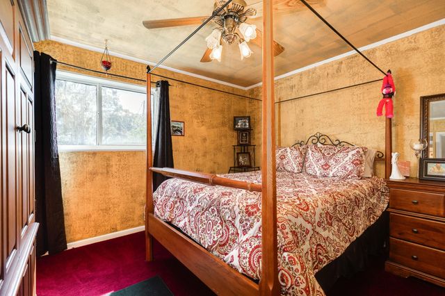 703 County Road 605, Angleton, TX 77515