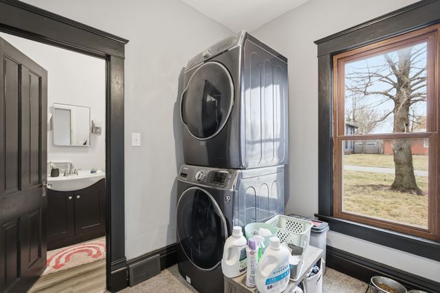 301 NE 2nd Street, Ogden, IA 50212