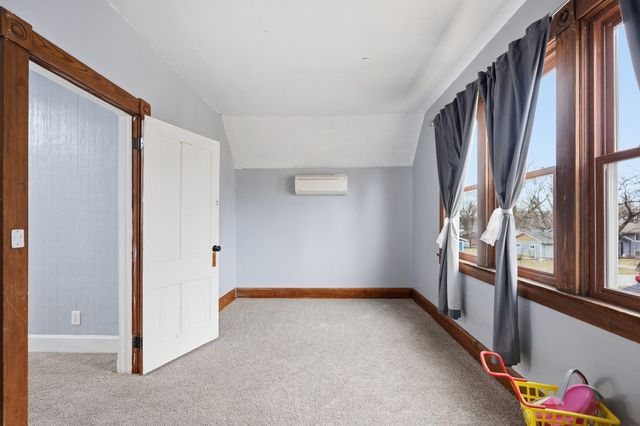 301 NE 2nd Street, Ogden, IA 50212