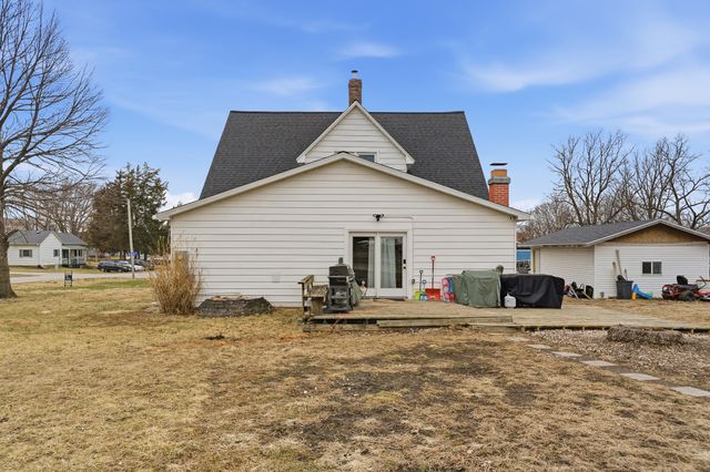 301 NE 2nd Street, Ogden, IA 50212