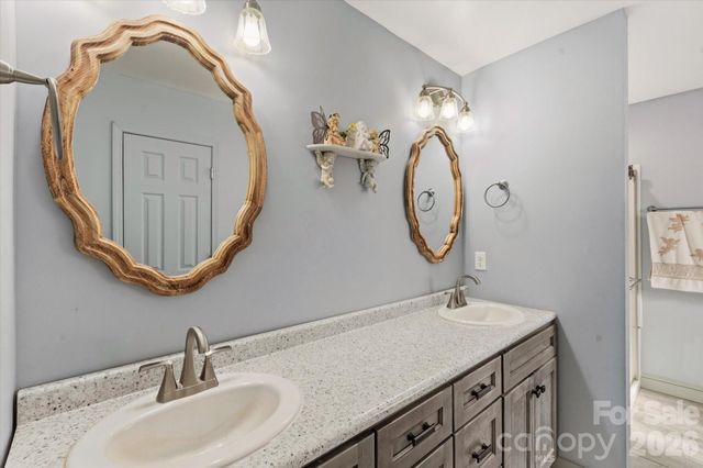 810 Mount Hebron Road, Old Fort, NC 28762