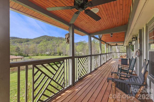810 Mount Hebron Road, Old Fort, NC 28762