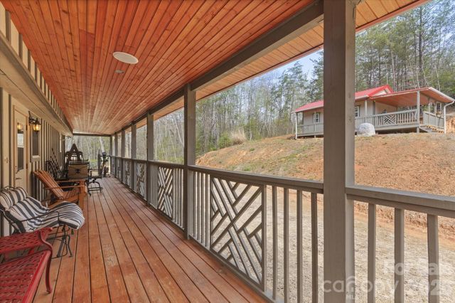810 Mount Hebron Road, Old Fort, NC 28762