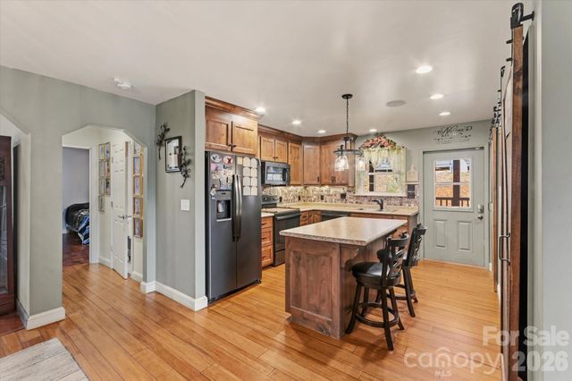 810 Mount Hebron Road, Old Fort, NC 28762