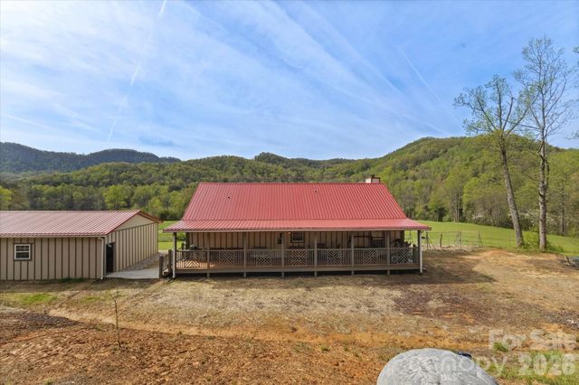 810 Mount Hebron Road, Old Fort, NC 28762