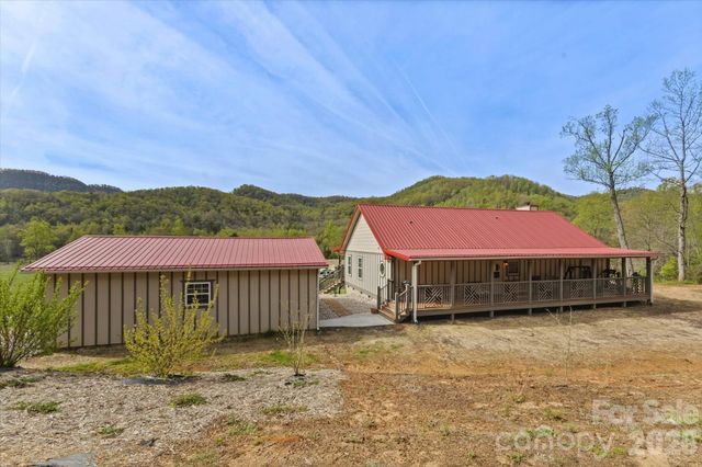 810 Mount Hebron Road, Old Fort, NC 28762