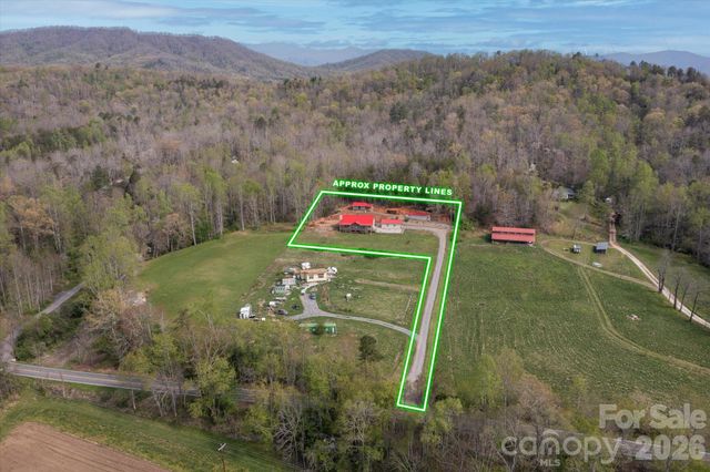 810 Mount Hebron Road, Old Fort, NC 28762