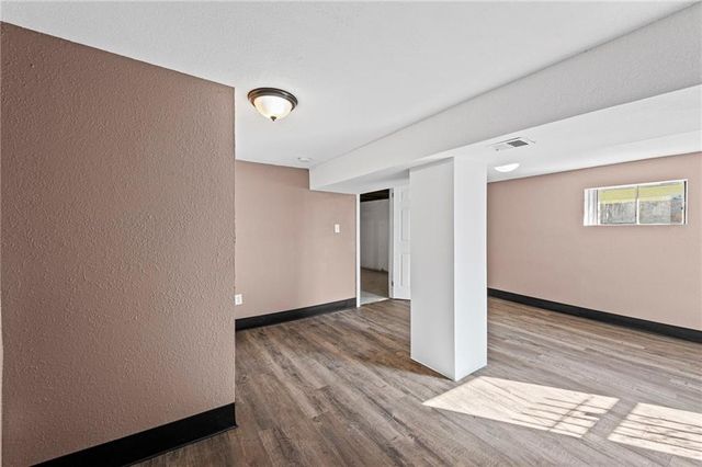 6926 College Avenue, Kansas City, MO 64132