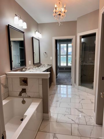 8655 Crenshaw Drive, Newburgh, IN 47630