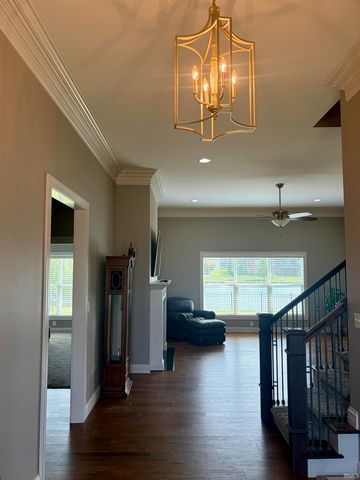 8655 Crenshaw Drive, Newburgh, IN 47630