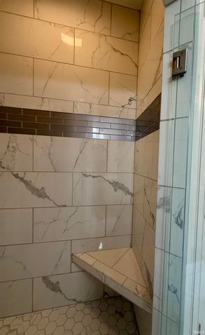 8655 Crenshaw Drive, Newburgh, IN 47630