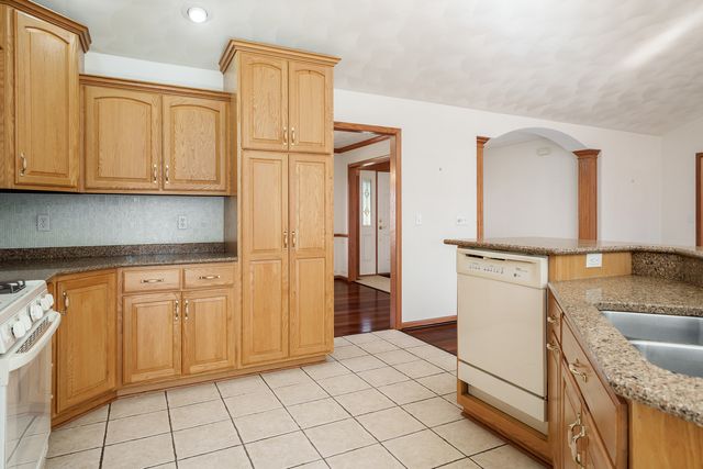 261 W Red Tail Lane, Oregon, IL 61061