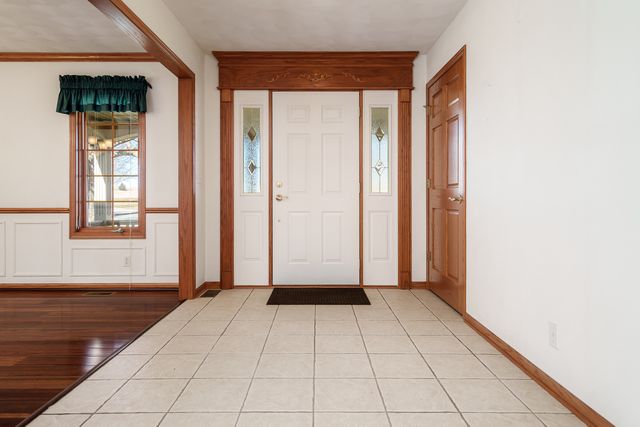 261 W Red Tail Lane, Oregon, IL 61061