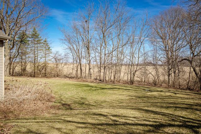 261 W Red Tail Lane, Oregon, IL 61061