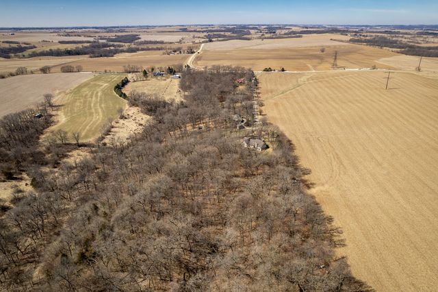 261 W Red Tail Lane, Oregon, IL 61061