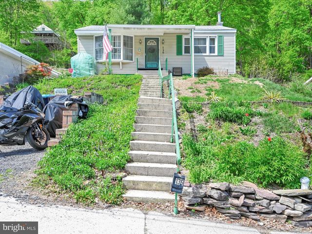 136 MAIN STREET, Pottsville, PA 17901