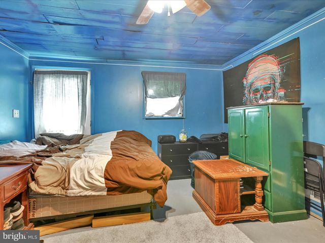 136 MAIN STREET, Pottsville, PA 17901