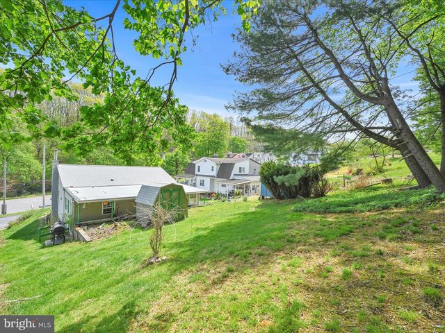 136 MAIN STREET, Pottsville, PA 17901
