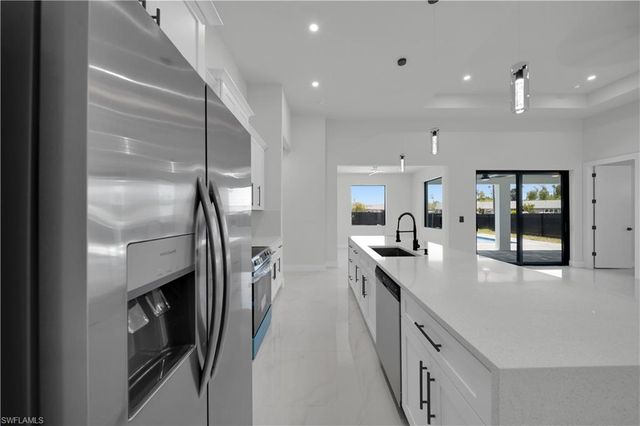 373 El Dorado BLVD S, Cape Coral, FL 33991