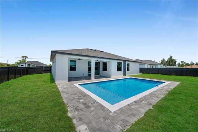 373 El Dorado BLVD S, Cape Coral, FL 33991