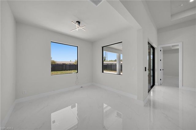 373 El Dorado BLVD S, Cape Coral, FL 33991