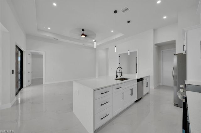 373 El Dorado BLVD S, Cape Coral, FL 33991