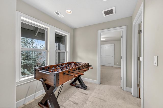 61102 Aspen Rim Lane, Bend, OR 97702