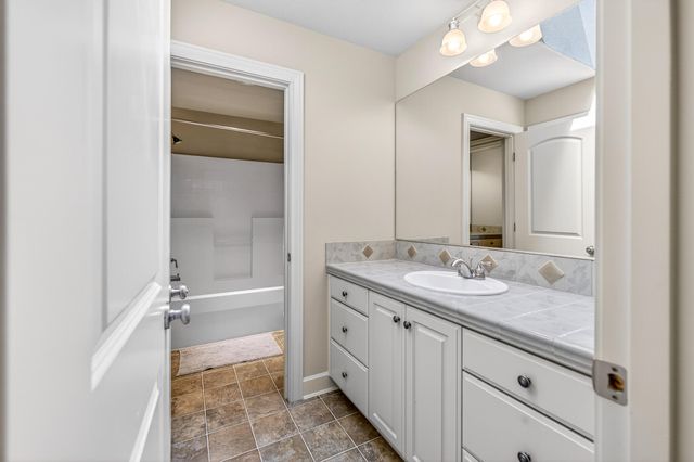 61102 Aspen Rim Lane, Bend, OR 97702