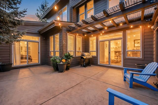 61102 Aspen Rim Lane, Bend, OR 97702