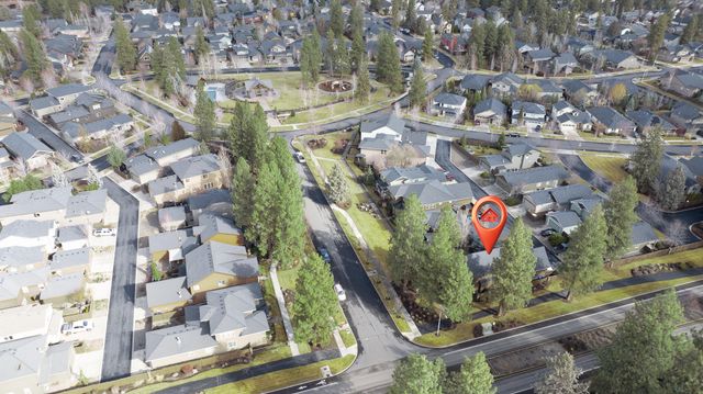 61102 Aspen Rim Lane, Bend, OR 97702