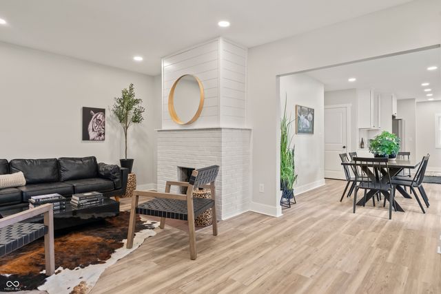 5845 Julian Avenue, Indianapolis, IN 46219