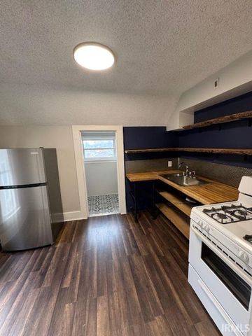 1014 Huffman Street, Fort Wayne, IN 46808