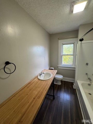 1014 Huffman Street, Fort Wayne, IN 46808