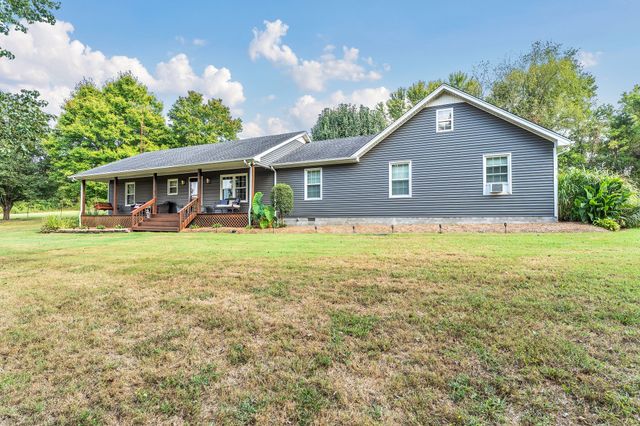 1040 Rapids Rd, Franklin, KY 42134