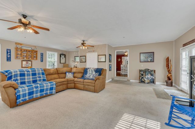 1040 Rapids Rd, Franklin, KY 42134