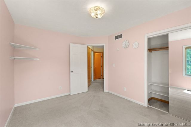 4439 Erin Drive, Floyds Knobs, IN 47119