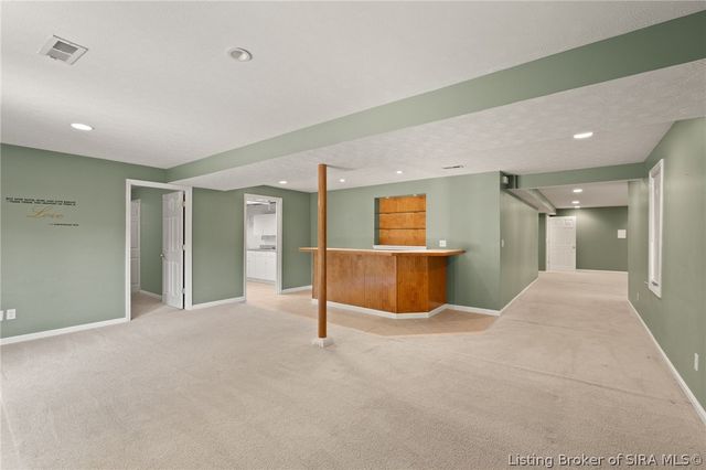 4439 Erin Drive, Floyds Knobs, IN 47119