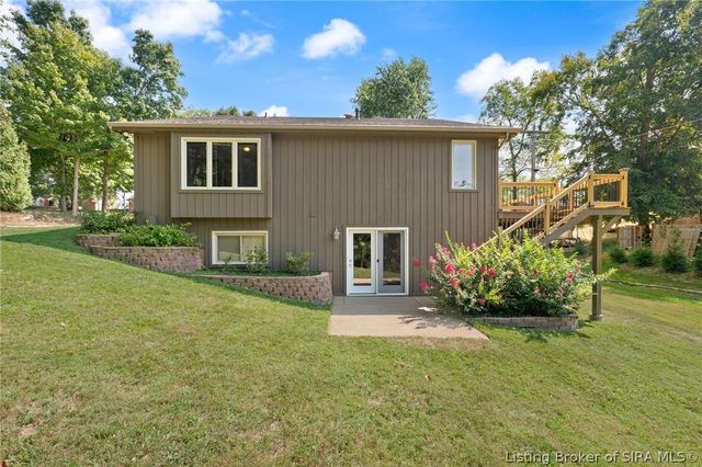 4439 Erin Drive, Floyds Knobs, IN 47119