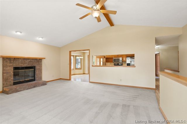 4439 Erin Drive, Floyds Knobs, IN 47119