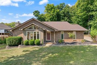 4439 Erin Drive, Floyds Knobs, IN 47119